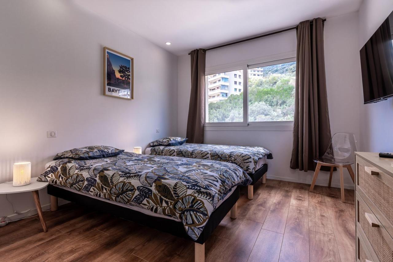 Magnifique Appartement Vue Mer, Spacieux Et Traversant Ajaccio  Exterior foto
